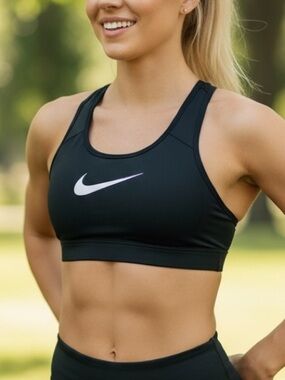 Nike Women's Black Dri-Fit Victory Sports Bra Size M